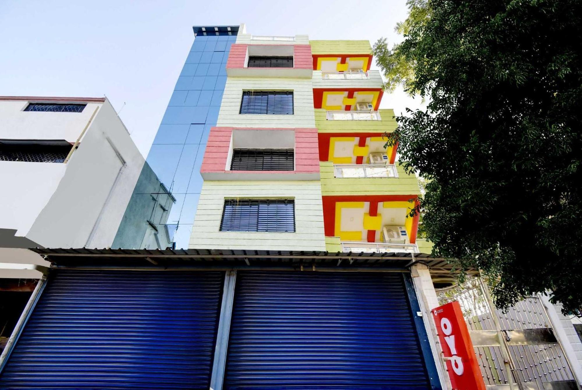 Oyo Flagship Mariyam Service Apartments Nagpur Buitenkant foto