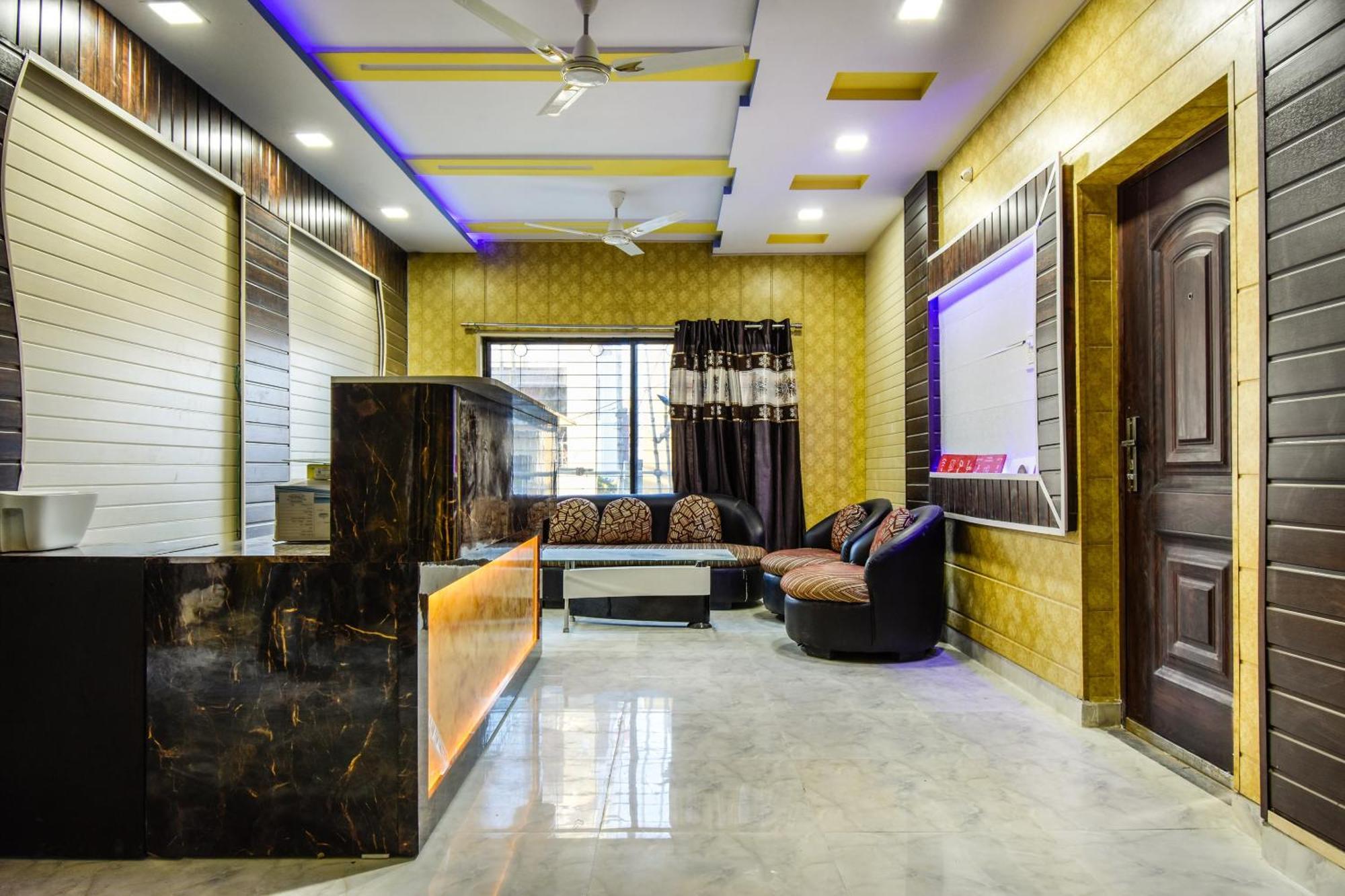 Oyo Flagship Mariyam Service Apartments Nagpur Buitenkant foto
